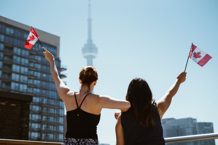 Lanzan beca para estudiar inglés en Canadá