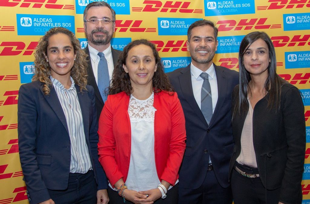 DHL y Aldeas Infantiles SOS celebran cinco años de alianza en Colombia apoyando a jóvenes en el fortalecimiento de sus procesos de incursión laboral