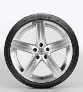 Pirelli, se posiciona como líder del mercado Premium en Colombia