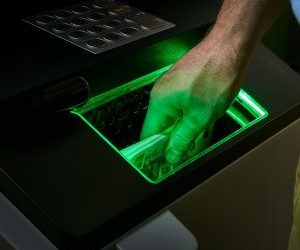 Cómo la innovación en cajeros electrónicos está ayudando a extender los servicios financieros a las poblaciones más vulnerables